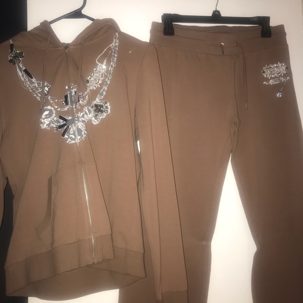 BCBG JOGGER SET